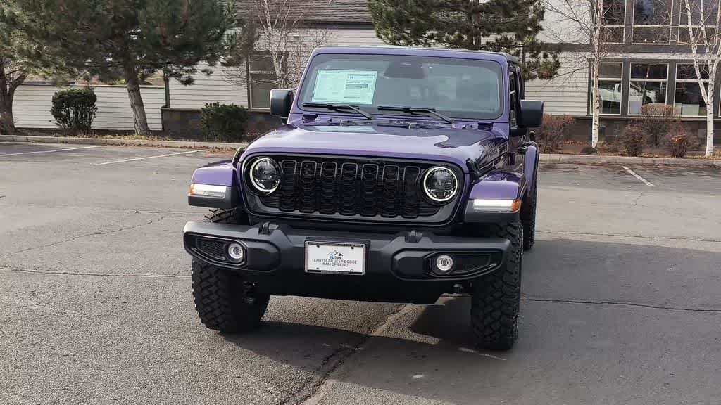 Thumbnail: 2026 Jeep Gladiator - 4