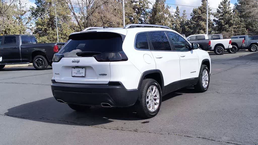 Thumbnail: 2019 Jeep Cherokee - 8