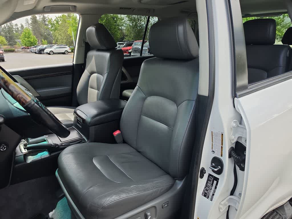 Thumbnail: 2009 Toyota Land Cruiser - 10