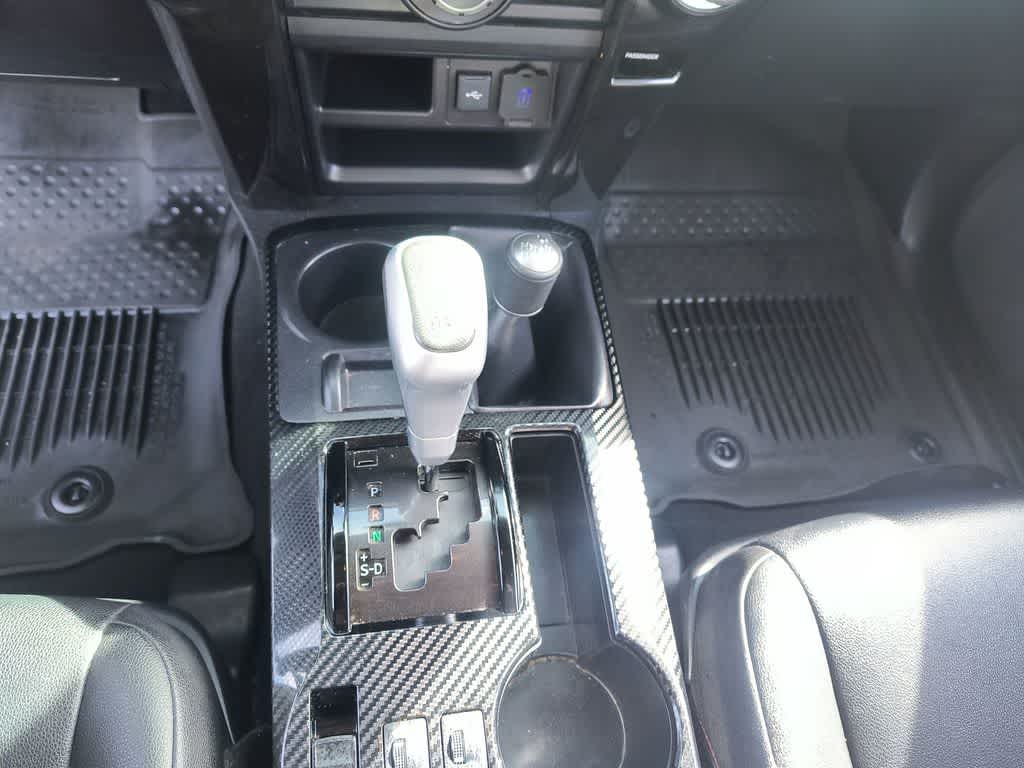 Thumbnail: 2022 Toyota 4Runner - 20