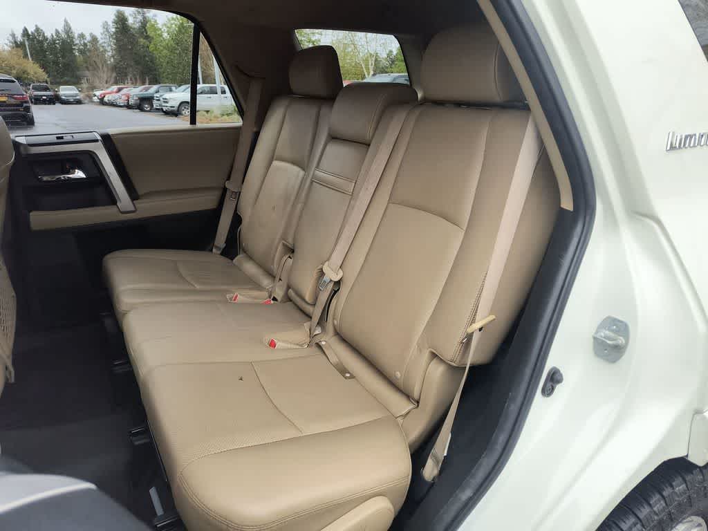 Thumbnail: 2016 Toyota 4Runner - 23