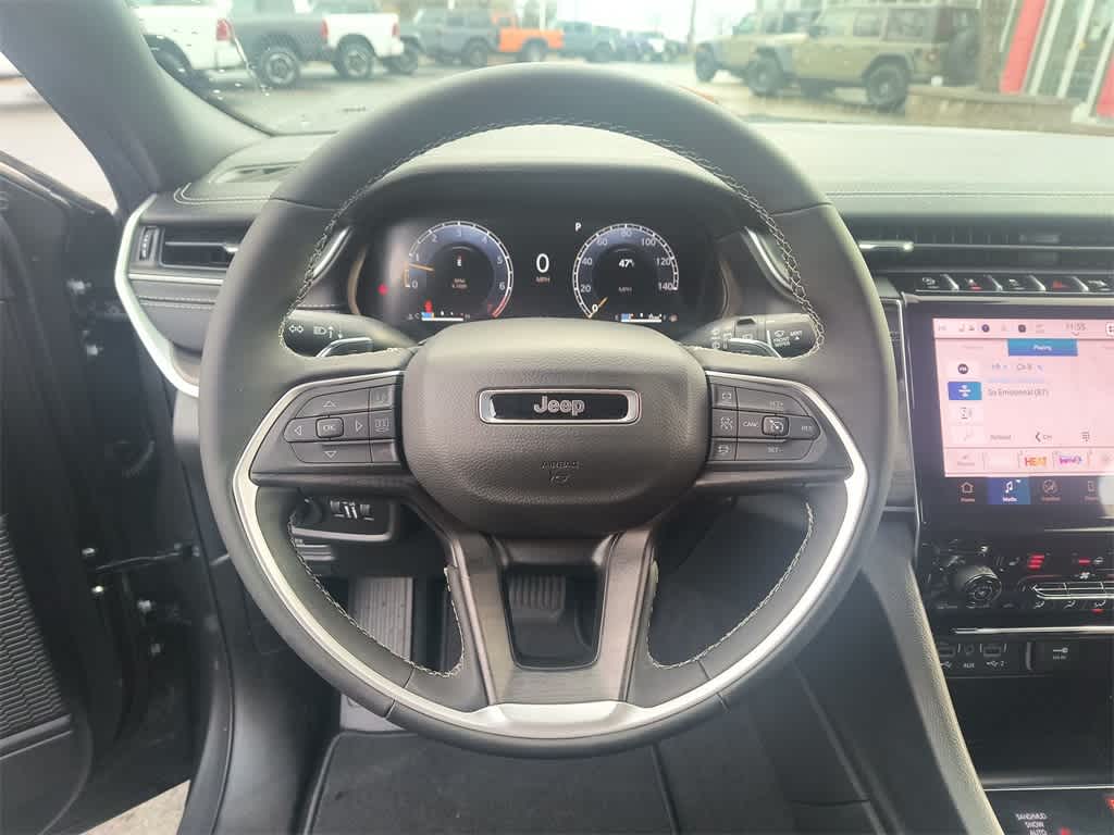 Thumbnail: 2025 Jeep Grand Cherokee - 14