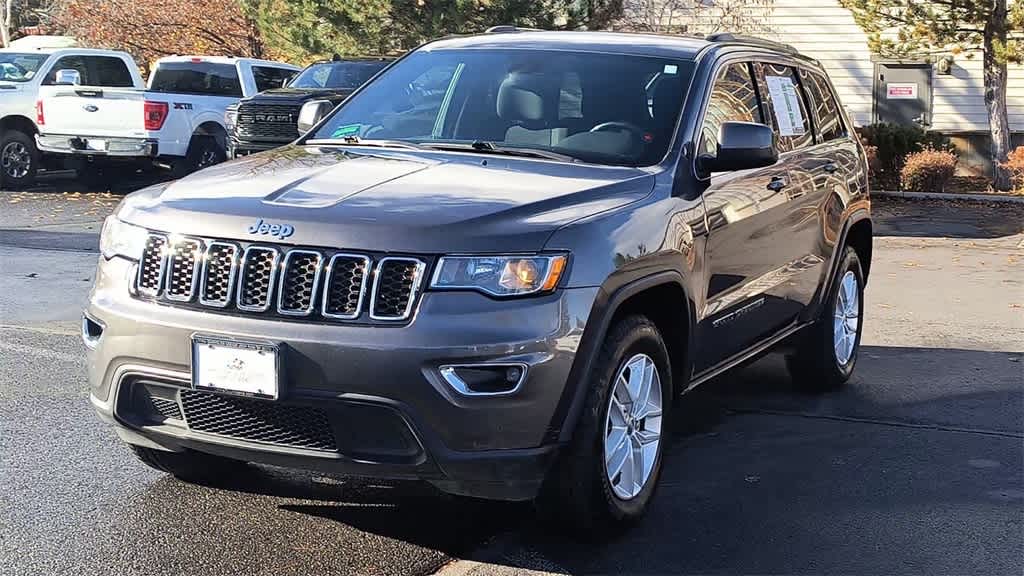 Thumbnail: 2017 Jeep Grand Cherokee - 4