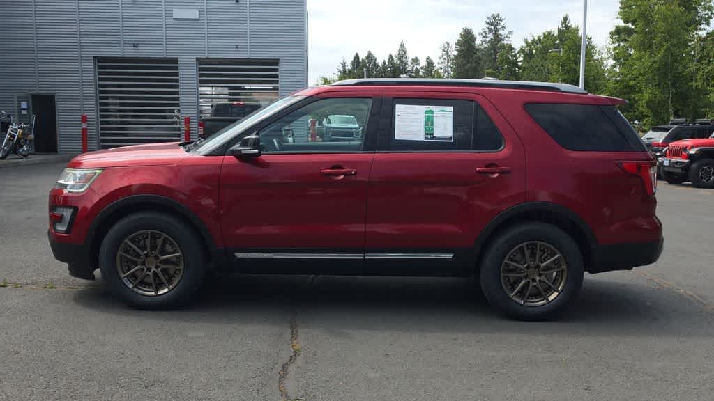 Thumbnail: 2017 Ford Explorer - 5