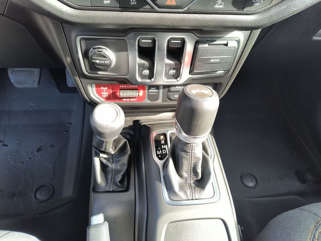 Thumbnail: 2026 Jeep Wrangler - 19