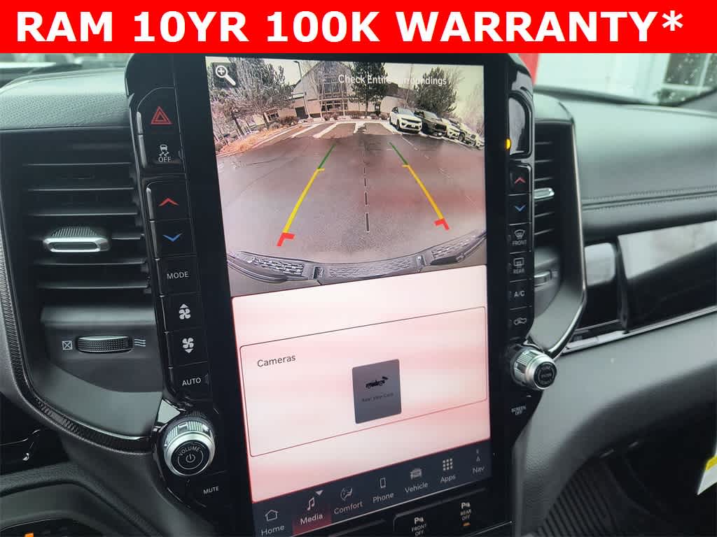 Thumbnail: 2026 RAM 1500 - 17