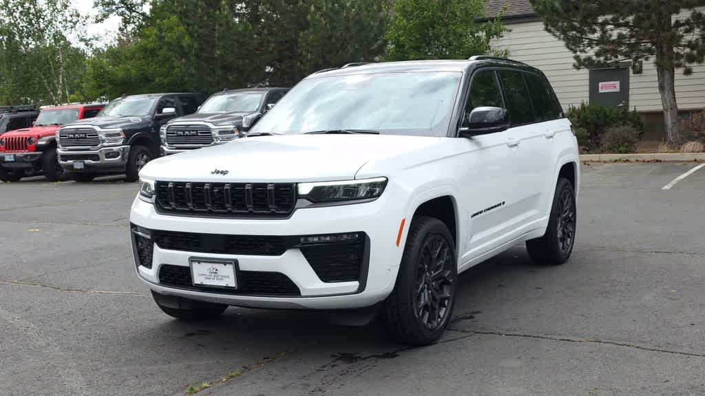 Thumbnail: 2026 Jeep Grand Cherokee - 4