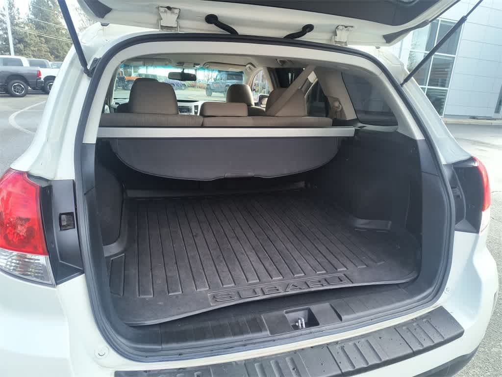 Thumbnail: 2013 Subaru Outback - 21