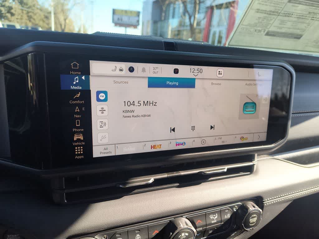 Thumbnail: 2026 Jeep Wrangler - 16