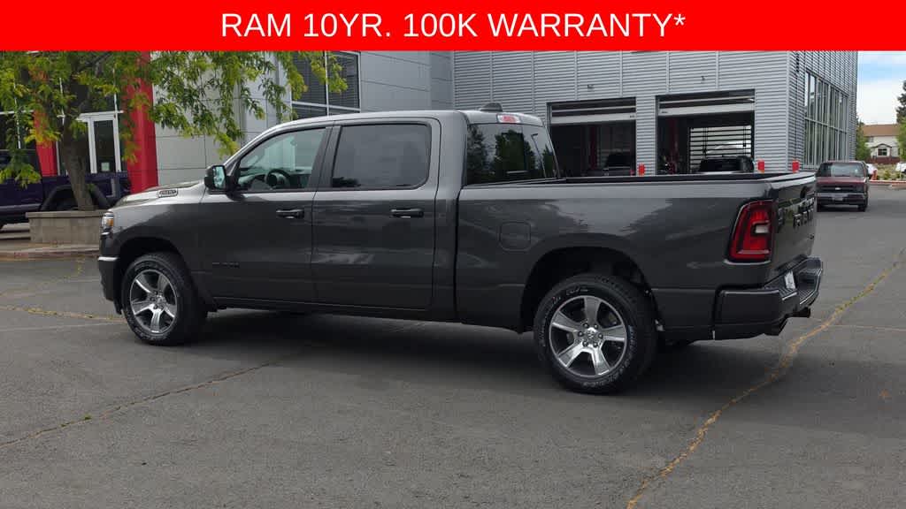 Thumbnail: 2026 RAM 1500 - 6