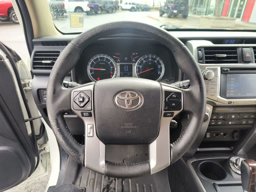 Thumbnail: 2016 Toyota 4Runner - 14