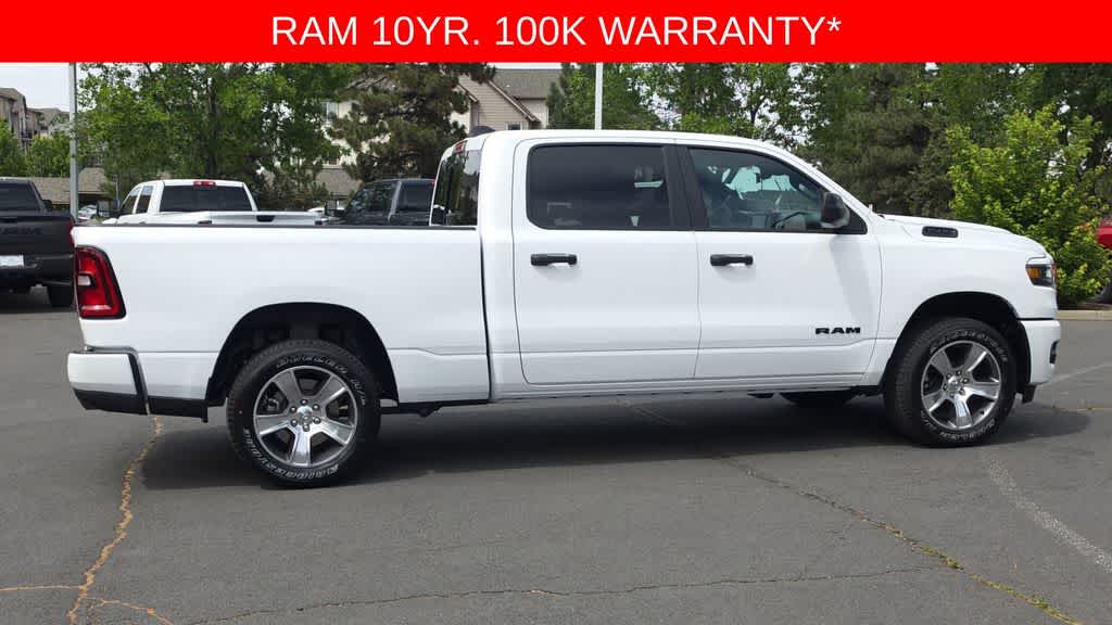 Thumbnail: 2026 RAM 1500 - 9