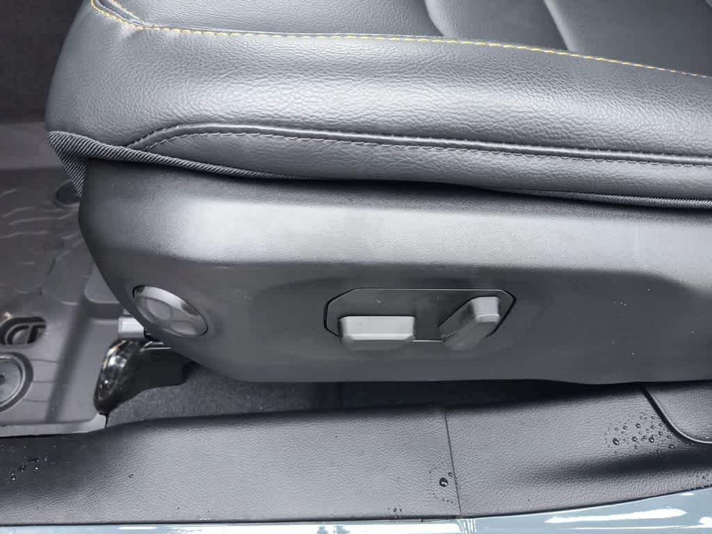 Thumbnail: 2026 Jeep Wrangler - 12