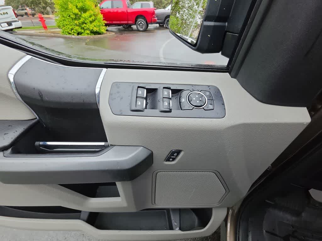 Thumbnail: 2017 Ford F-150 - 12
