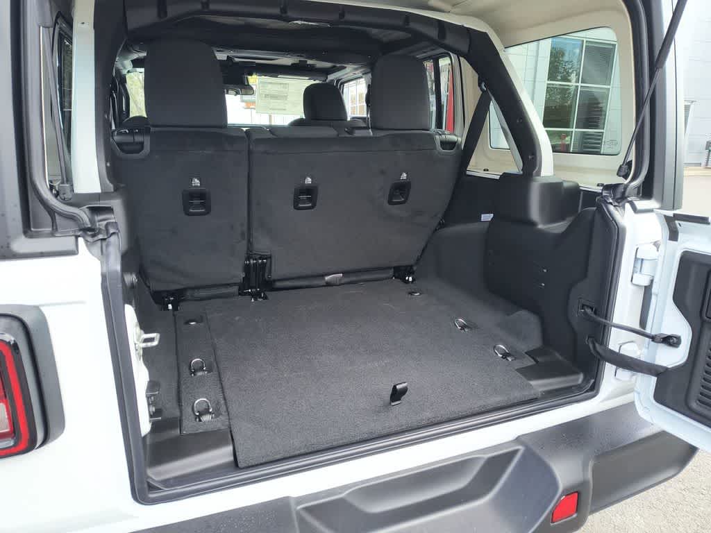 Thumbnail: 2026 Jeep Wrangler - 22