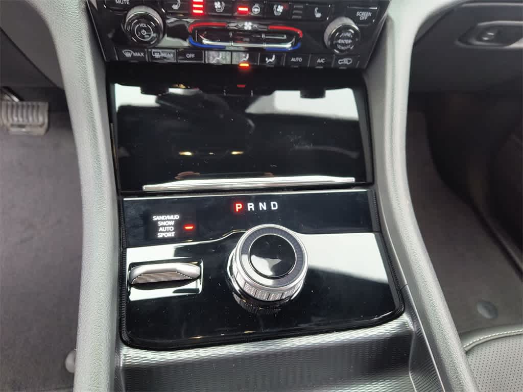 Thumbnail: 2025 Jeep Grand Cherokee - 20