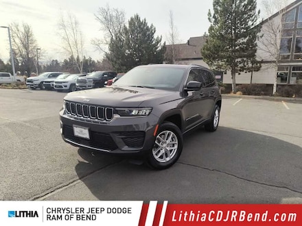 2026 Jeep Grand Cherokee LAREDO X 4X4 Sport Utility