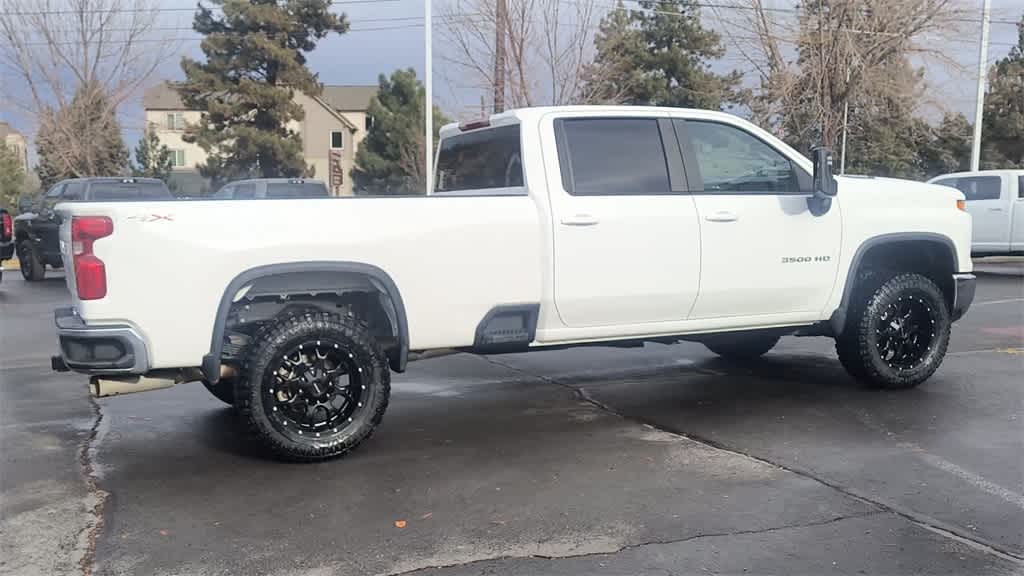 Thumbnail: 2024 Chevrolet Silverado 3500 - 9