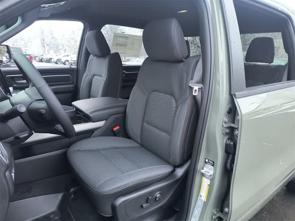 Thumbnail: 2026 RAM 1500 - 11