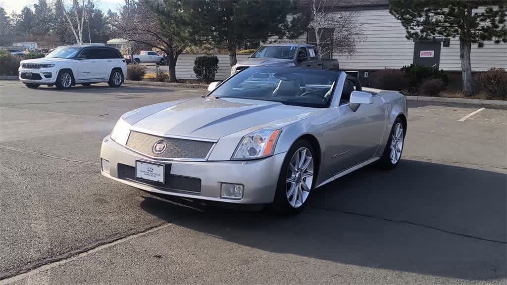 Thumbnail: 2006 Cadillac XLR - 4