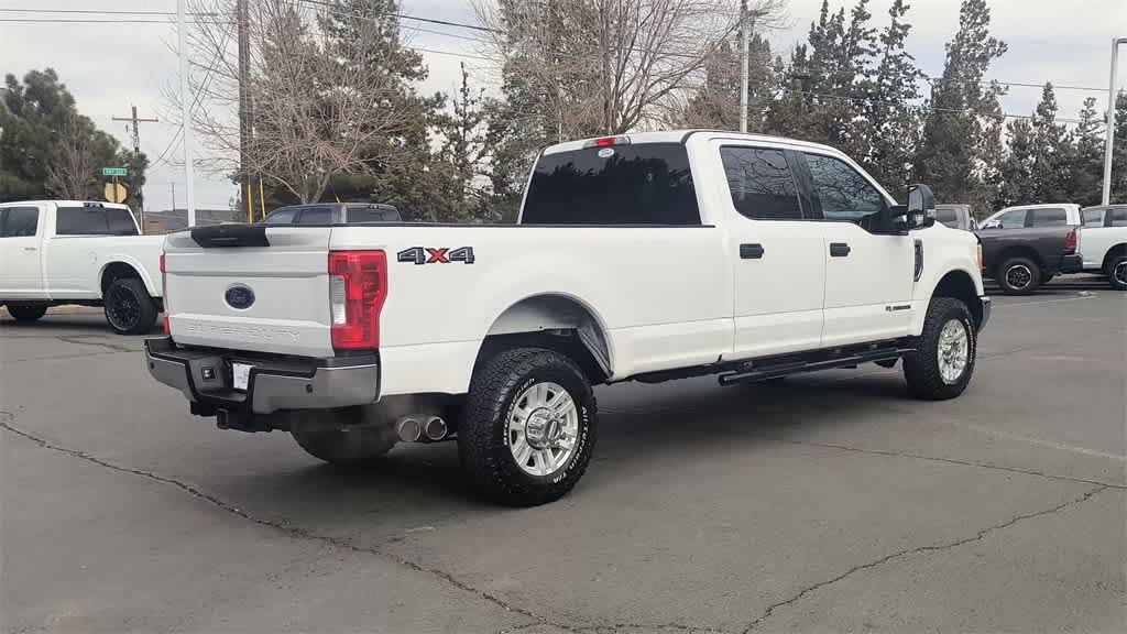 Thumbnail: 2017 Ford Econoline - 9