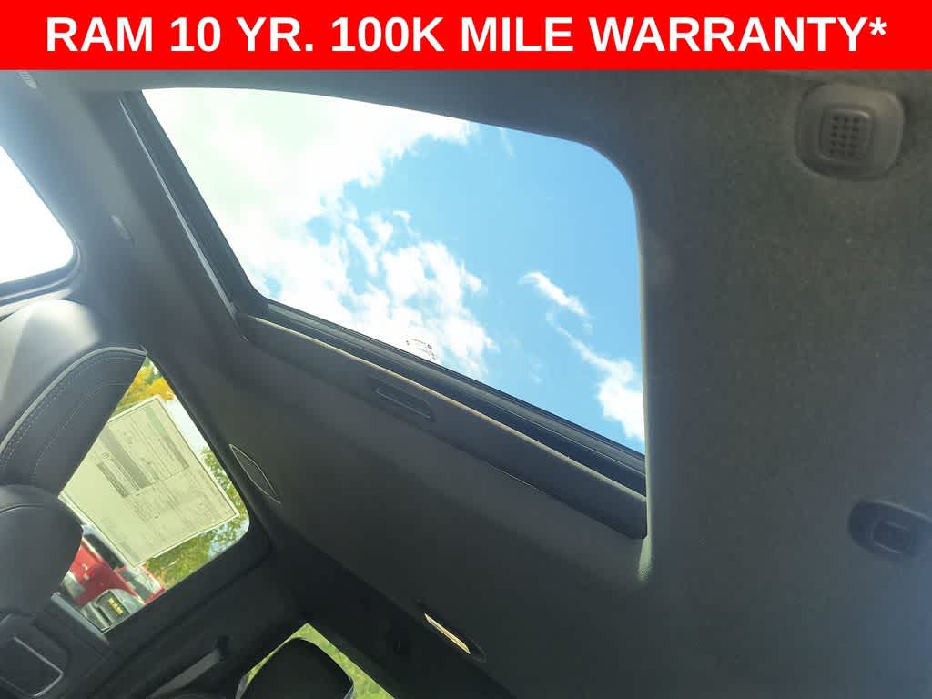 2026 RAM 3500 Laramie - Photo 22