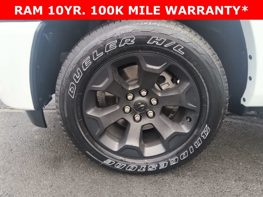 Thumbnail: 2026 RAM 1500 - 10