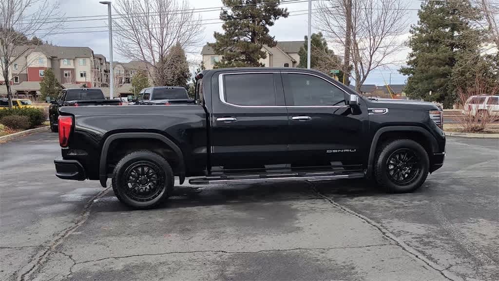 Thumbnail: 2023 GMC Sierra 1500 - 9