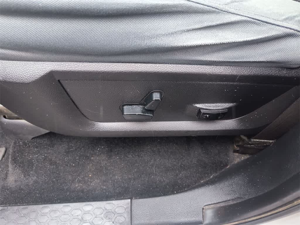 Thumbnail: 2014 RAM 1500 - 12