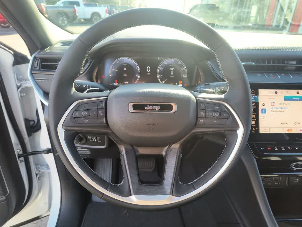 Thumbnail: 2026 Jeep Grand Cherokee - 14