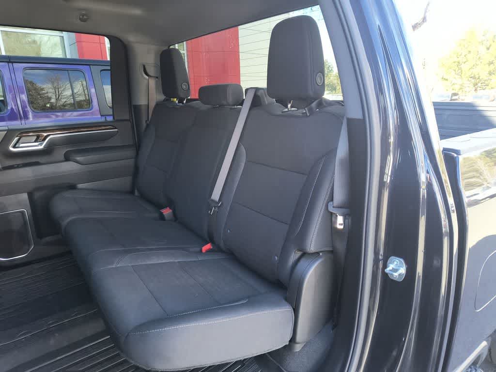 Thumbnail: 2025 GMC Sierra 3500 - 22