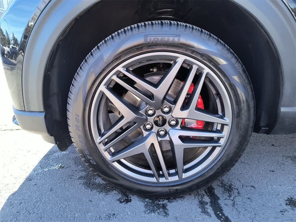 Thumbnail: 2025 Ford Explorer - 10