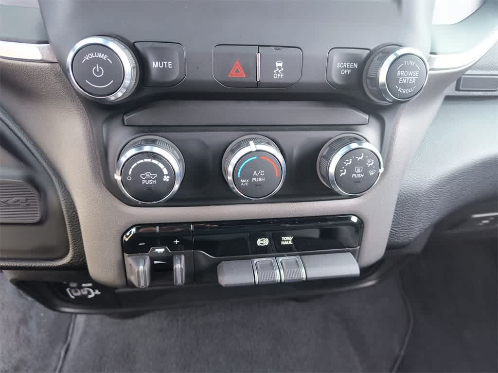 Thumbnail: 2024 RAM 2500 - 18