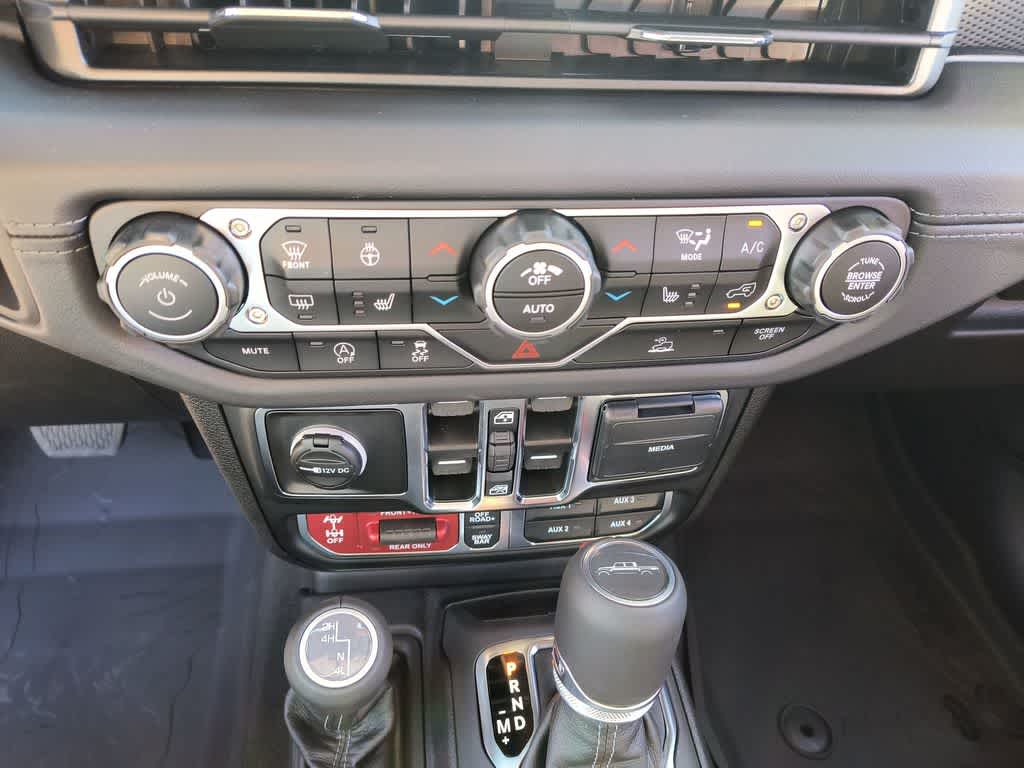 Thumbnail: 2025 Jeep Gladiator - 19