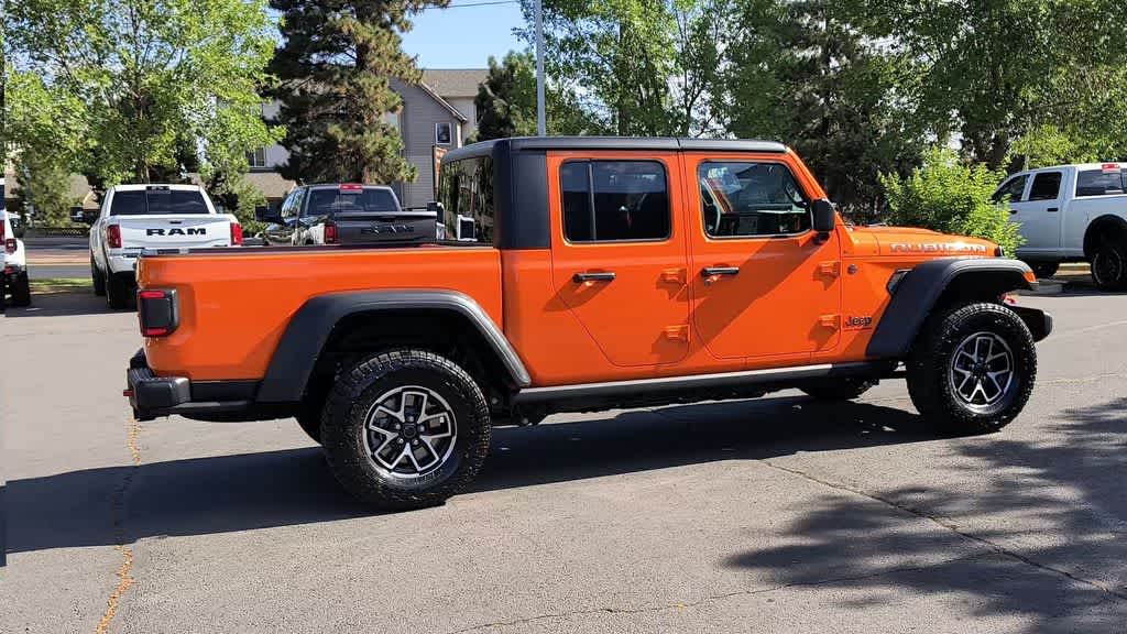 Thumbnail: 2025 Jeep Gladiator - 9