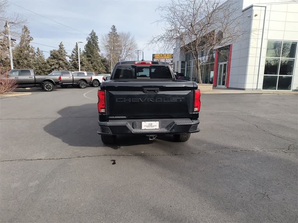 Thumbnail: 2024 Chevrolet Colorado - 5