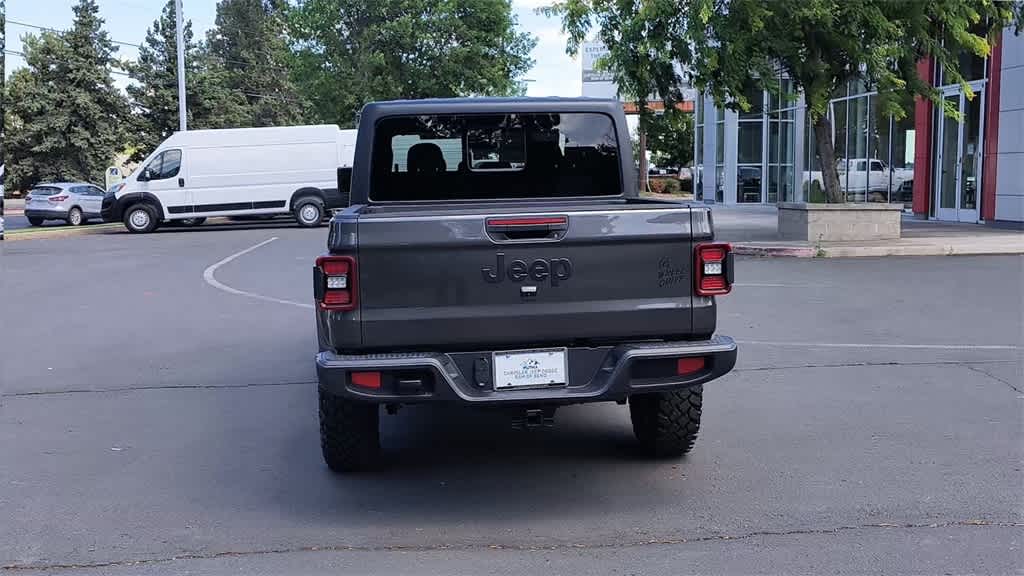 Thumbnail: 2025 Jeep Gladiator - 7