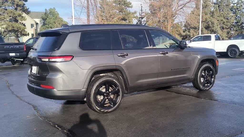 Thumbnail: 2025 Jeep Grand Cherokee L - 9