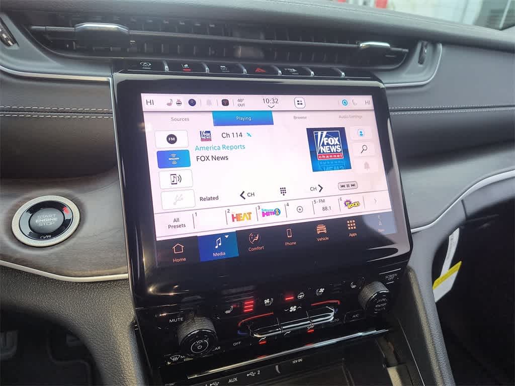 Thumbnail: 2025 Jeep Grand Cherokee - 16