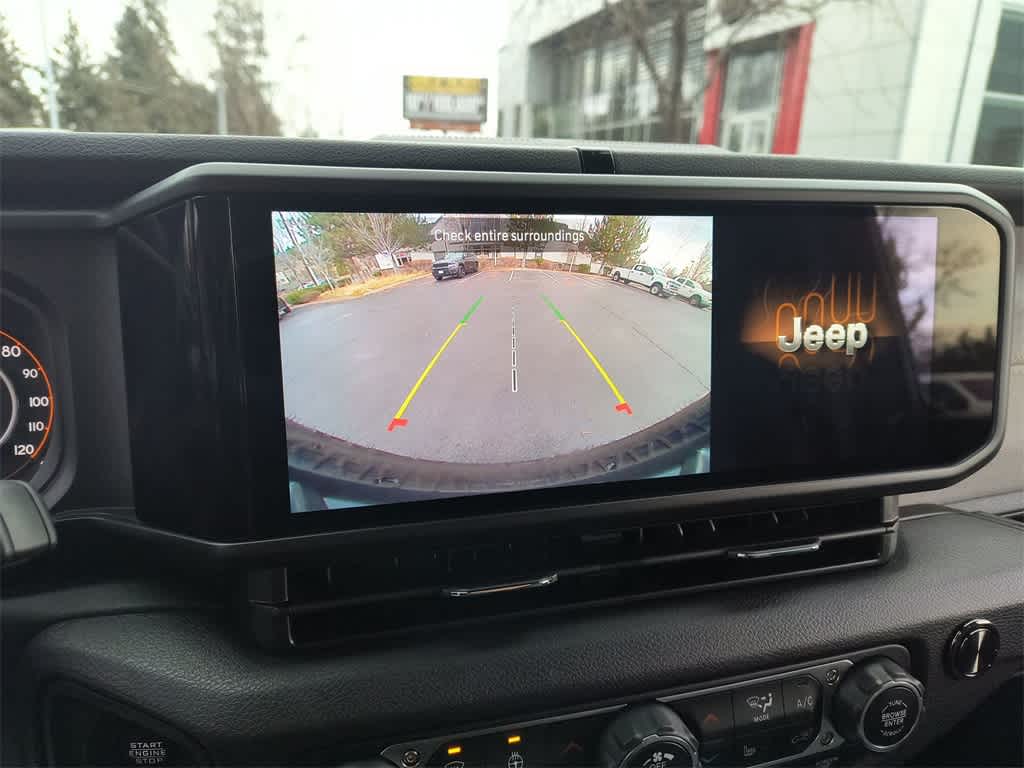 Thumbnail: 2024 Jeep Wrangler - 17