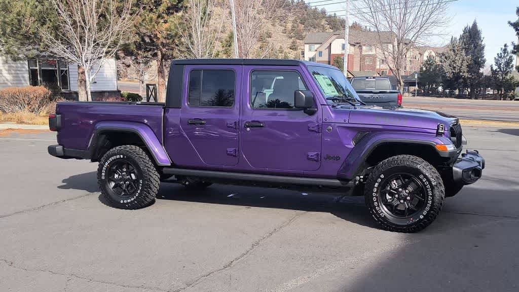 Thumbnail: 2026 Jeep Gladiator - 2