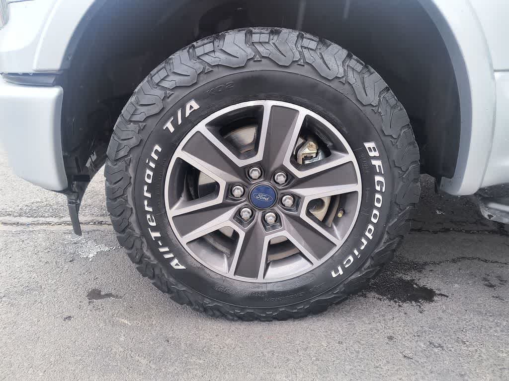 Thumbnail: 2017 Ford F-150 - 10