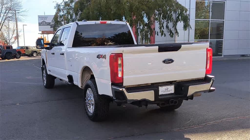 Thumbnail: 2023 Ford Econoline - 7