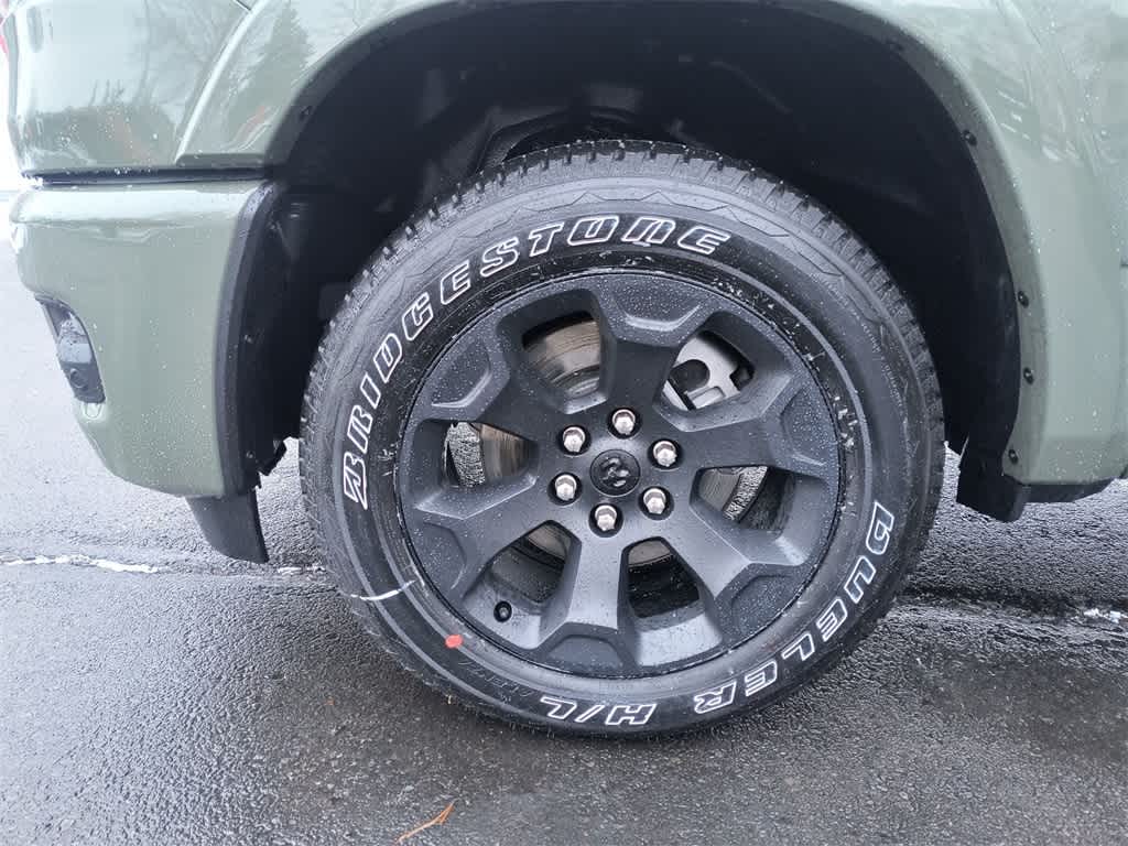 Thumbnail: 2026 RAM 1500 - 10