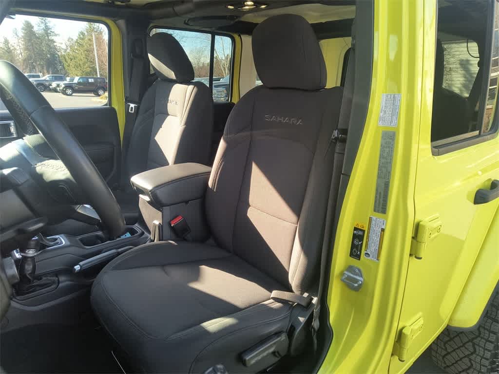 Thumbnail: 2023 Jeep Wrangler - 11