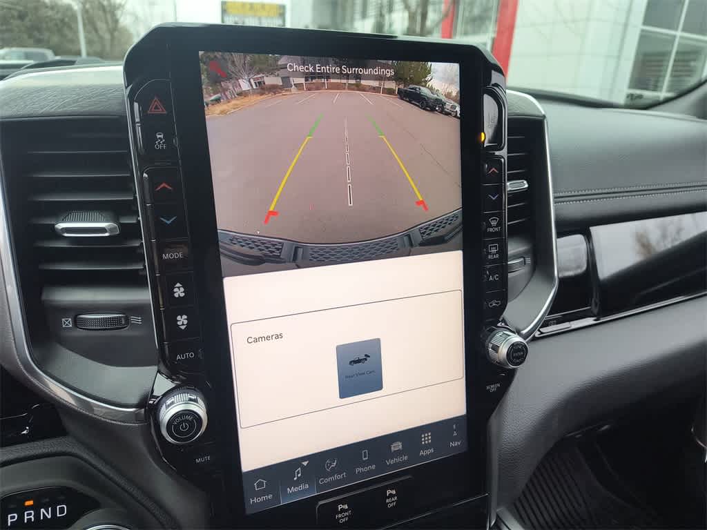 Thumbnail: 2026 RAM 1500 - 17