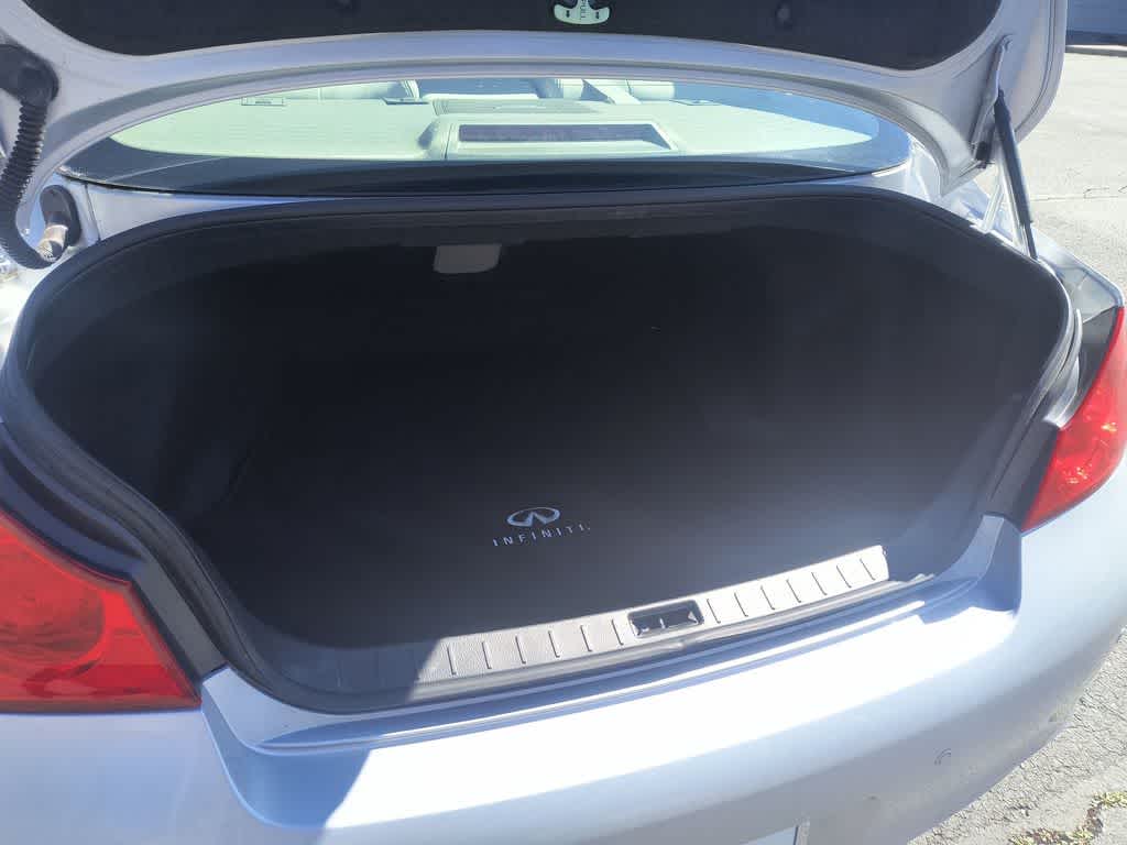 Thumbnail: 2010 INFINITI G37 - 24