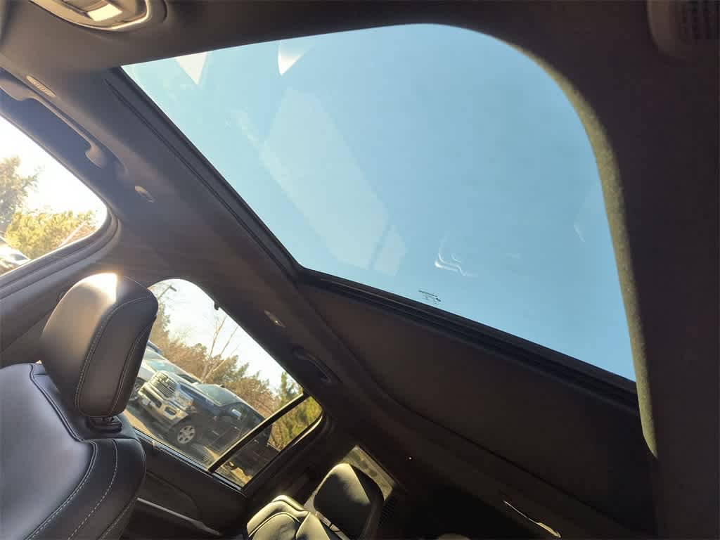 Thumbnail: 2025 Jeep Grand Cherokee L - 22