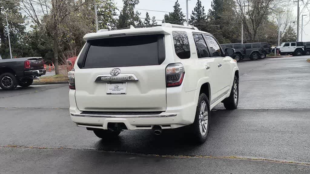 Thumbnail: 2016 Toyota 4Runner - 8