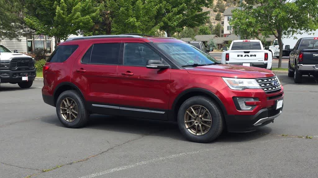 Thumbnail: 2017 Ford Explorer - 2